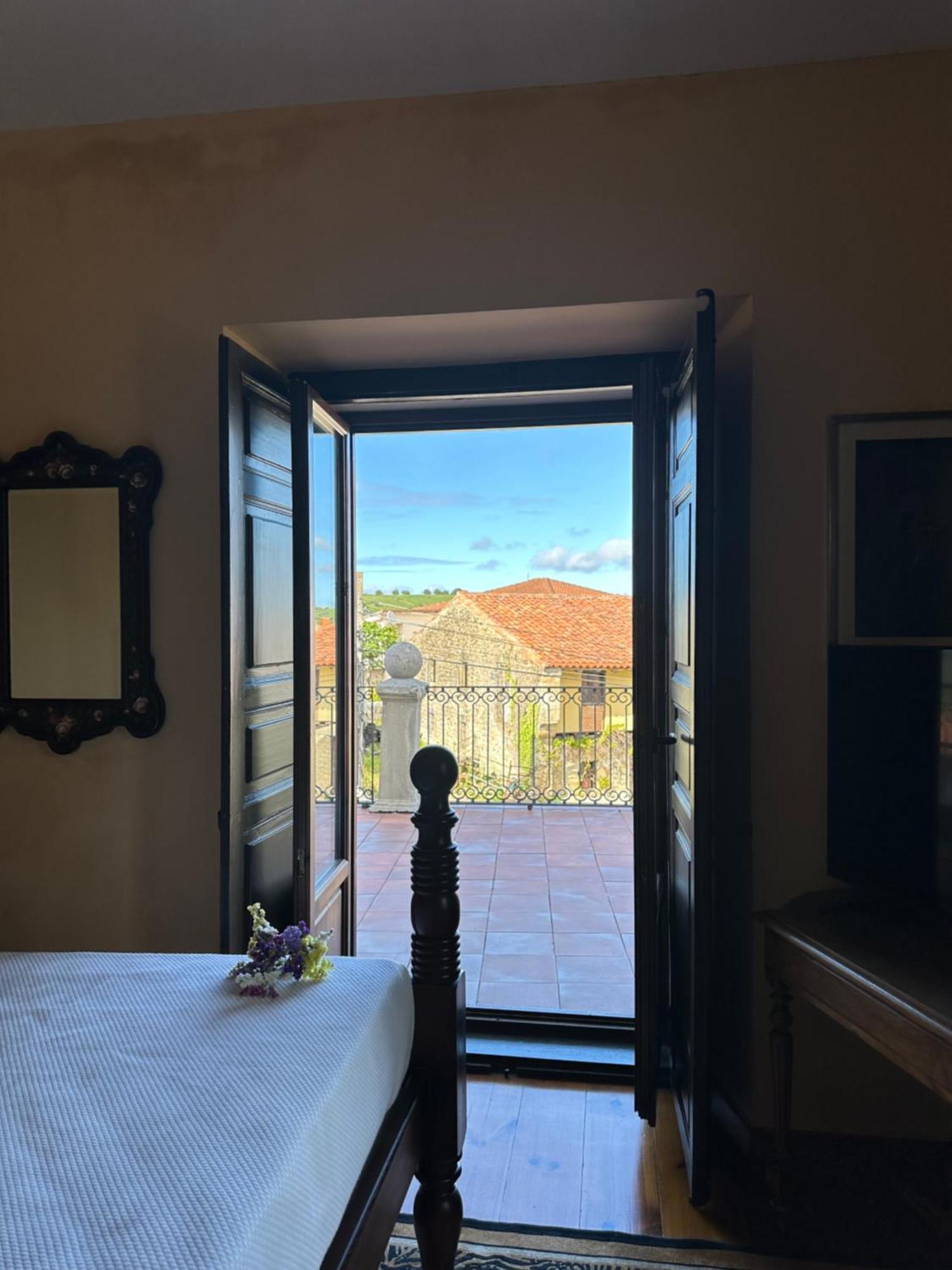 Hotel Palacio La Casona De Серрасо Экстерьер фото